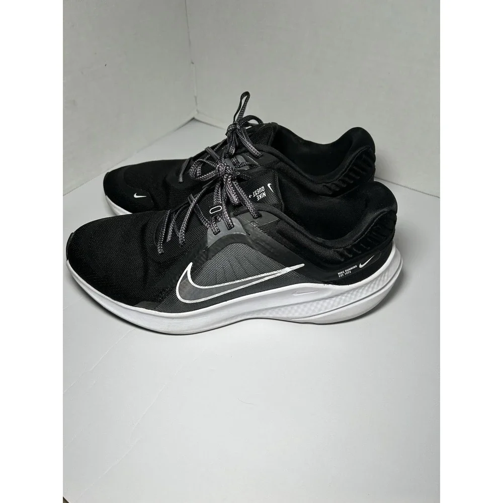 Nike Womens Quest 5 DD9291-002‎ Size 11Black Running Shoes Sneakers